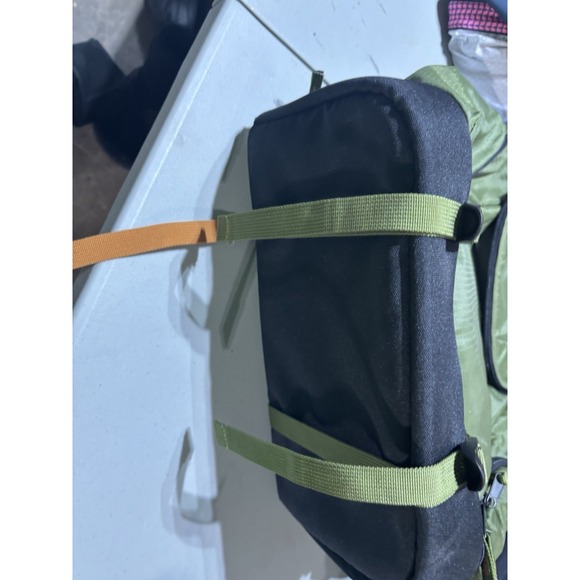 Eddie Bauer Picnic Wine Cooler Bag Outdoor Insulated Green Camping Backpack - Picture 5 of 6